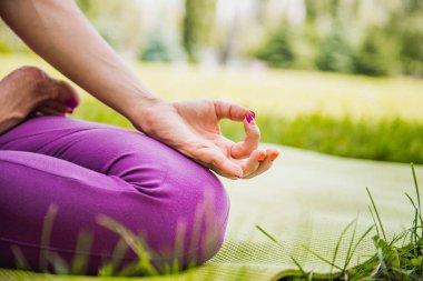 kadın doğası üzerinde meditasyon