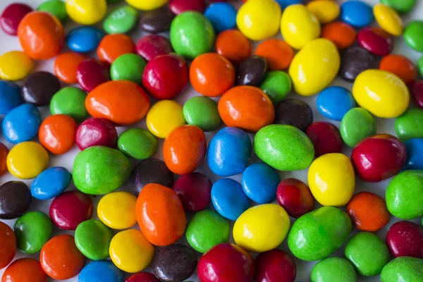Барвисті шоколадних цукерок — стокове фото