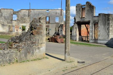 Oradour-Sur-Glane, İkinci Dünya Savaşı Fransa kasaba yok