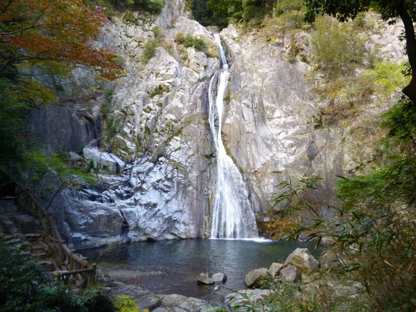 Водопад Нунобики в Кобе — стоковое фото
