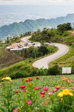 Phu küvet Berk, kışın Tayland en popüler yerlerinden bir dağ manzarası
