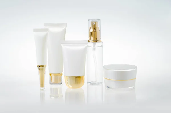 Set of cosmetic containers — Stock Photo, Image