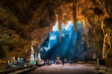 Khao luang Mağarası