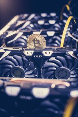 Büyük hayranları ile makine. Bitcoin araştırma grubu