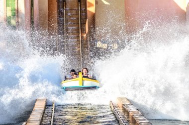 Atlantis Orlando Florida'ya yolculuk