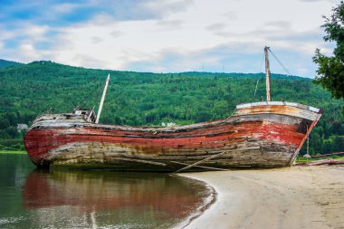 eski korsan tekne beach Quebec düştü