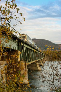 Bridge st-hilaire içinde quebec Kanada beloeil gelen trenin için