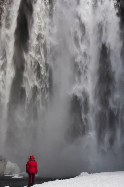 Berömda Kraftfulla Skogafoss Vattenfall Södra Island — Stockfoto