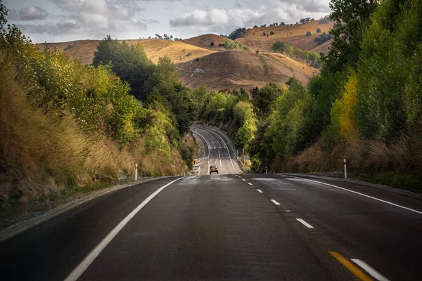 Road Resa Till Nya Zeeland Med Vacker Utsikt Över Bergen — Stockfoto