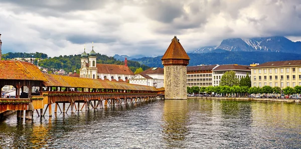 Lucerne Switzerland Famous Wooden Chapel Bridge Oldest Wooden Covered Bridge — Stock Photo, Image