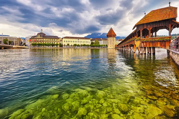 Lucerne Switzerland Famous Wooden Chapel Bridge Oldest Wooden Covered Bridge — Stock Photo, Image