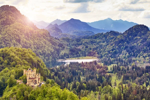 Величественный Закат Озере Хоэншвангау Замок Хоэншвангау Баварские Альпы Германии — стоковое фото