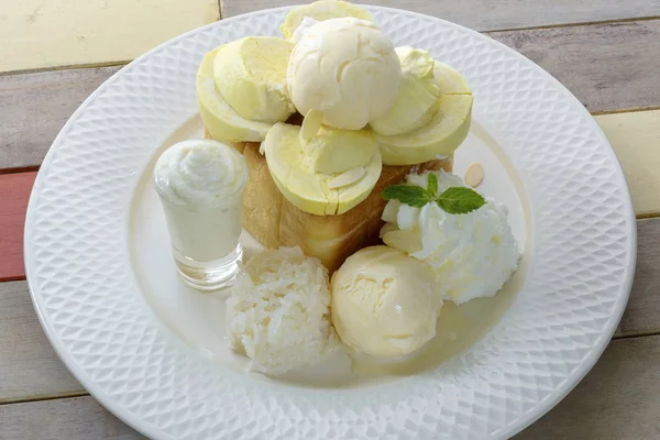 Tost top with durian and eat with durian icecream stickyrice and — Stock Photo, Image