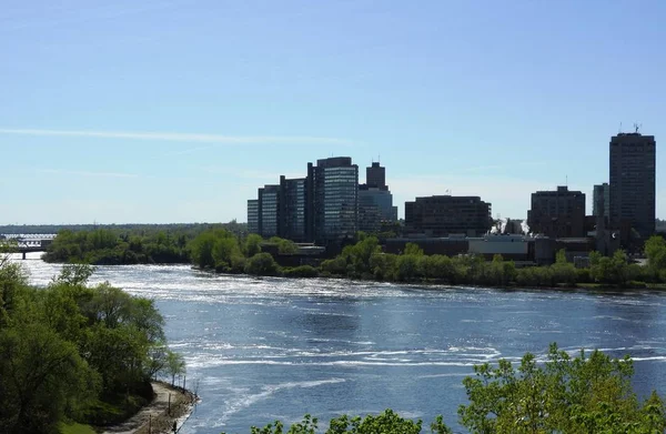 Hermosas vistas en el parque en Ottawa — Foto de Stock