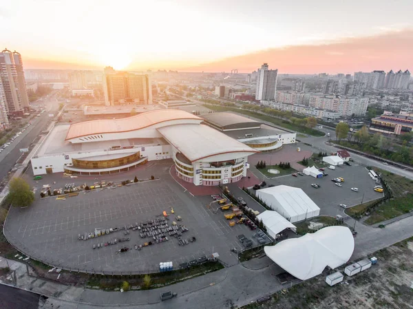 Kiev merkezinde Uluslararası Fuarı