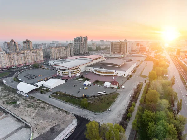 Kiev merkezinde Uluslararası Fuarı