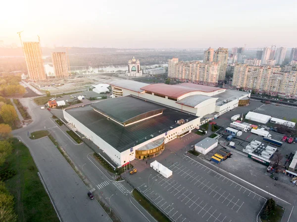 Kiev merkezinde Uluslararası Fuarı
