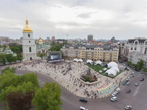 Фан-зона пісня-конкурс Євробачення — стокове фото