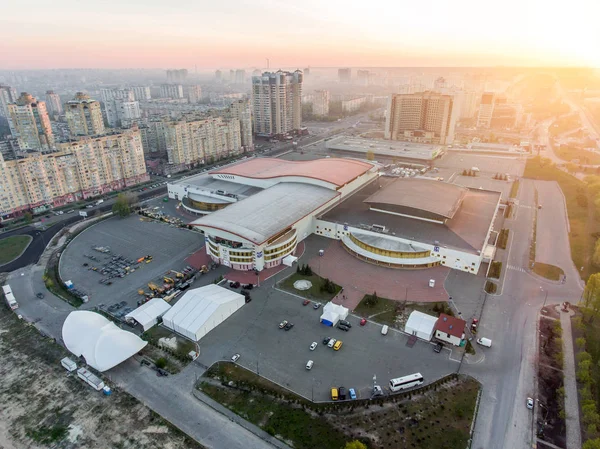 Internationales Ausstellungszentrum in Kyiv — Stockfoto