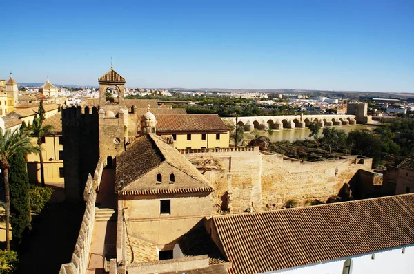 Alcazar dos monarcas cristãos em Córdoba, Espanha — Fotografia de Stock