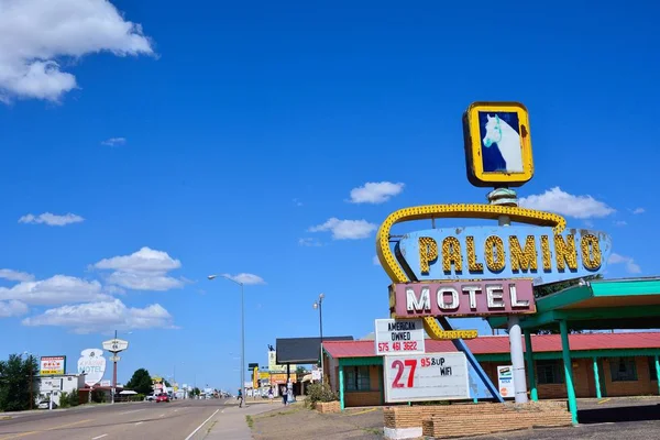 Motel Palomino en la histórica Ruta 66 . — Foto de Stock