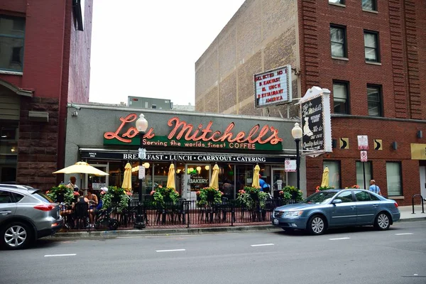 Restaurace Lou Mitchell, je bufáč Chicago. — Stock fotografie