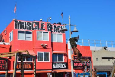 Venice Beach, Ca üzerinde kas Beach spor salonu. 