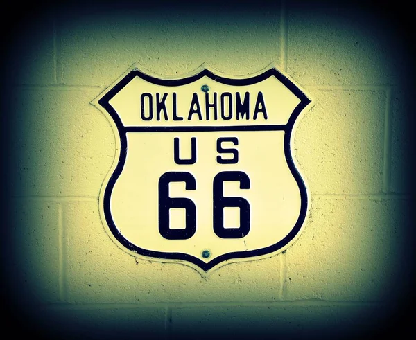 Panneau route 66 en Oklahoma . — Photo