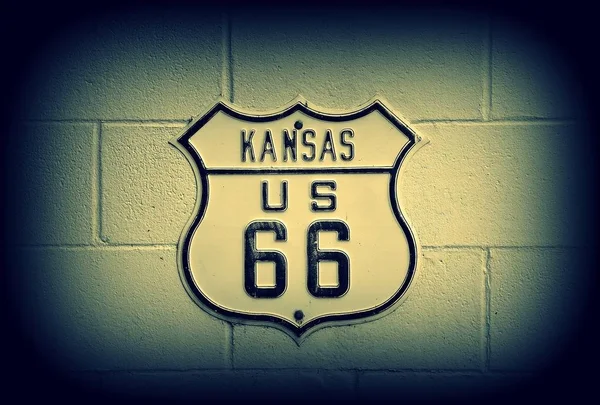 Panneau route 66 au Kansas . — Photo