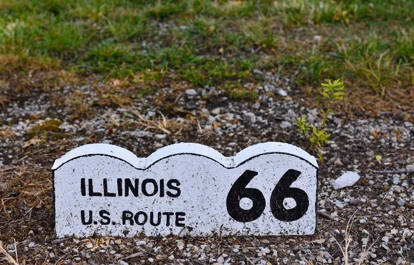 Sign historické Route 66 ve státě Illinois. — Stock fotografie