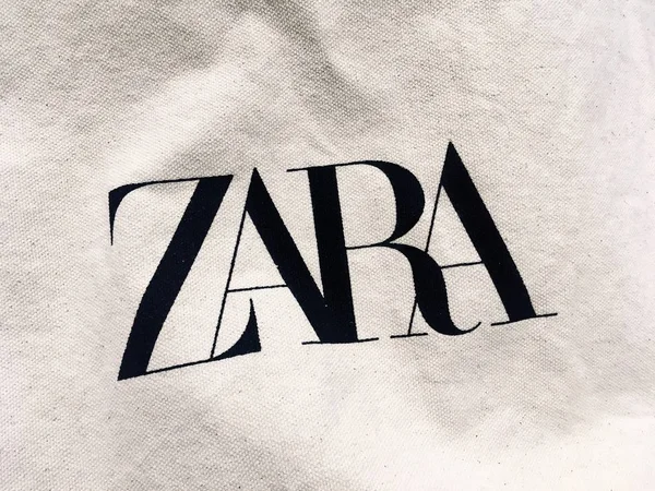 Zara retail store shop logo. — Stock Photo, Image