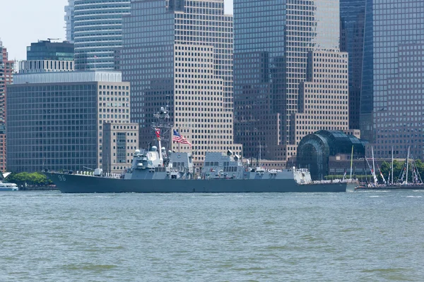 USS Bainbridge alla settimana della flotta — Foto Stock