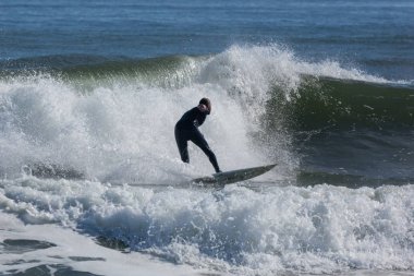 Asbury Park yerinde sörf