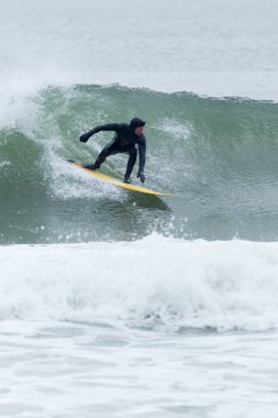 Seaside Heights sörfçü