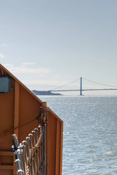 Verrazano-Narrows Bridge uit Staten Island Ferry — Stockfoto