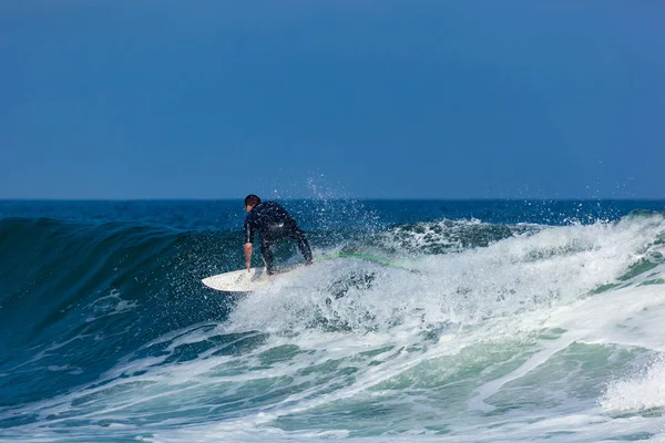 Anlaşma New Jersey'de sörf