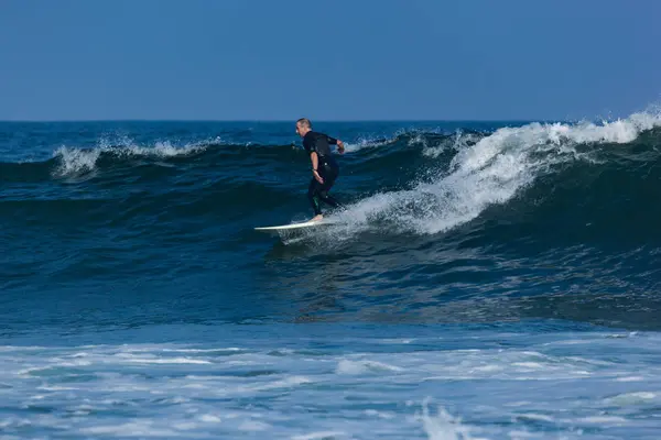 Anlaşma New Jersey'de sörf