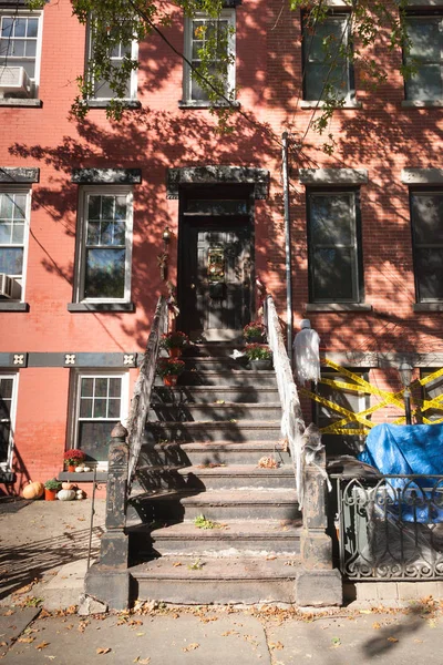 Hoboken Halloween Decorating — Stock Photo, Image