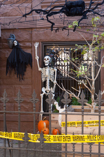 Hoboken Halloween Decorating