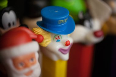 Renkli Vintage Pez Dispenser