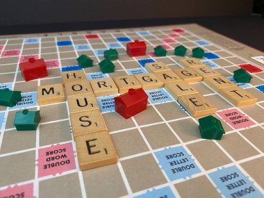 Emlak Sözcükleri Scrabble Döşemeleri