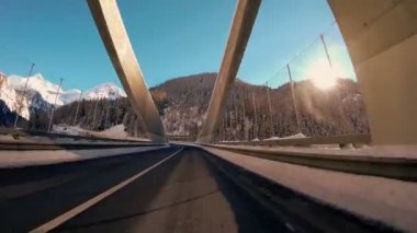 sürücü yol sokak hareket hareketli futuristik araba onboard araba görünümü