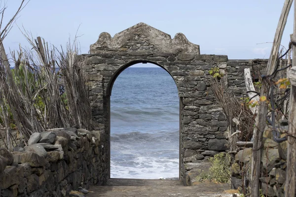 Sao Jorge yıkıldı. Santana. Madeira.