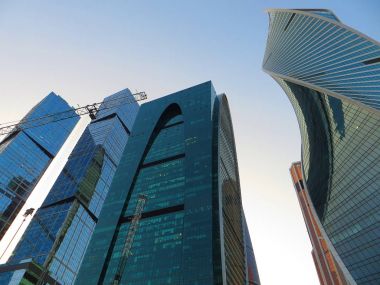 yeni yüksek katlı gökdelenler Moscow City
