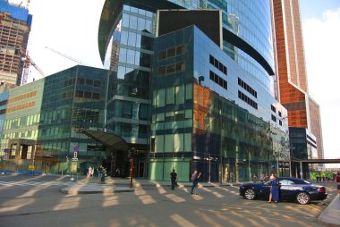 Yeni bir iş merkezi Moskova-City sokaklarında