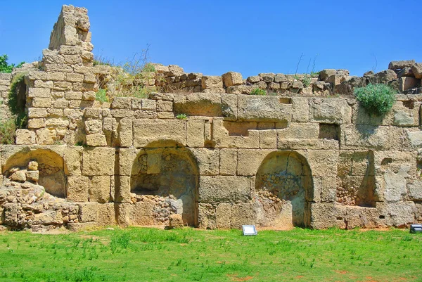 Ruínas da antiga cidade romana de Cesareia. Israel — Fotografia de Stock