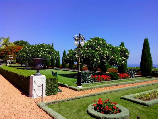 Vue sur les jardins des Bahai. Attractions Touristiques de Haïfa. Israël — Photo