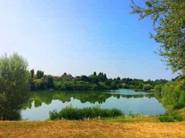 Doğa İtalya parlak renkler. Rimini şehir