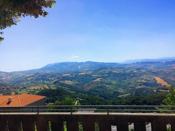 Atracción turística del Reino de San Marino. Norte de Italia — Foto de Stock