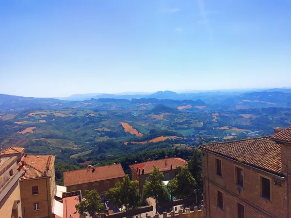 Atracción turística del Reino de San Marino. Norte de Italia — Foto de Stock